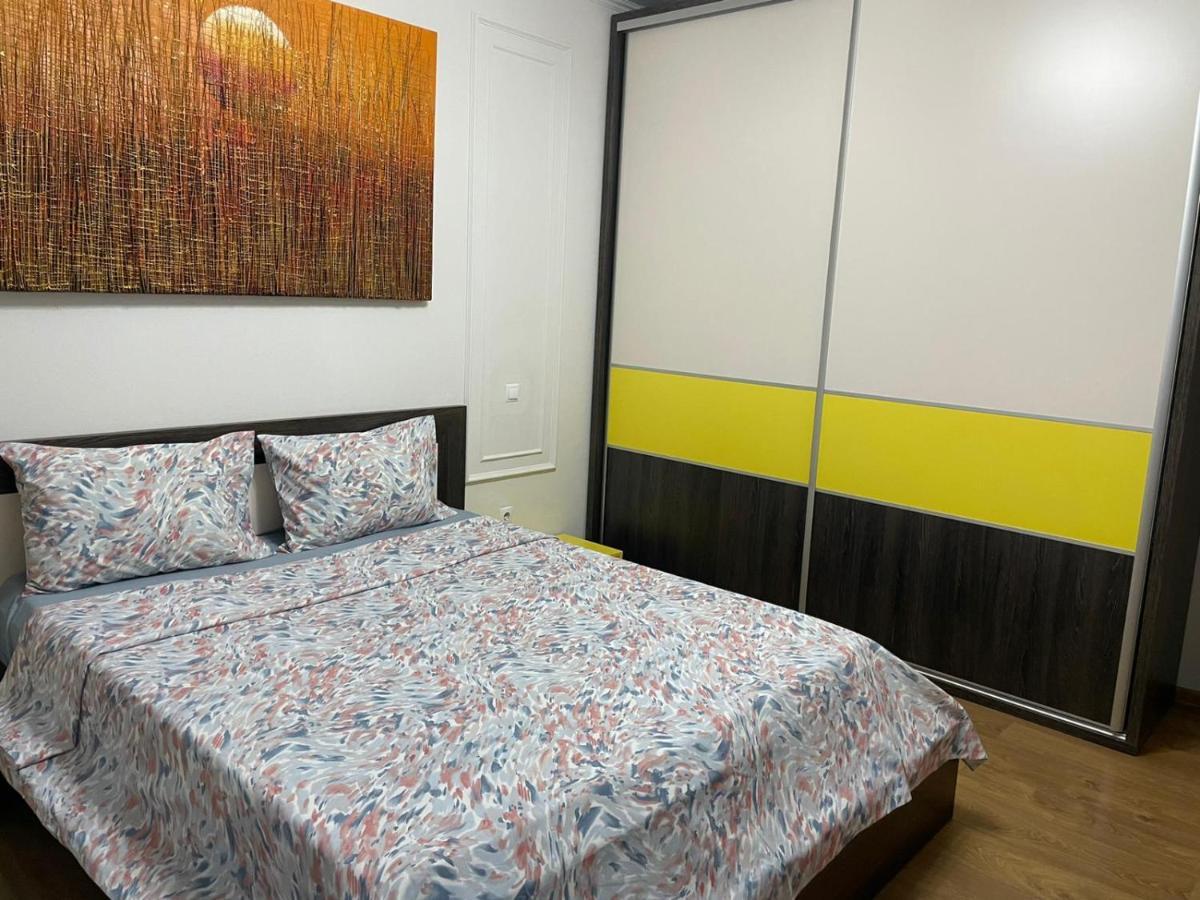 Apartmán Stone Park Focşani Exteriér fotografie